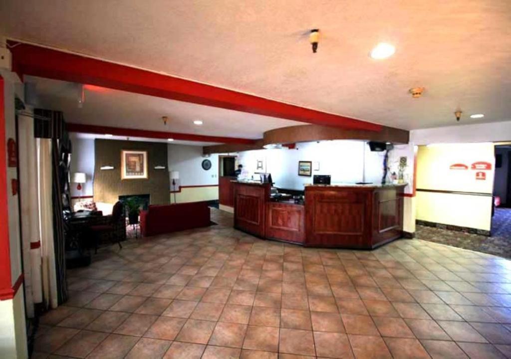 Norwood Inn Minneapolis Roseville Kültér fotó