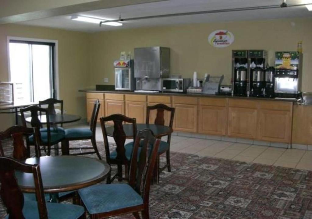 Norwood Inn Minneapolis Roseville Kültér fotó